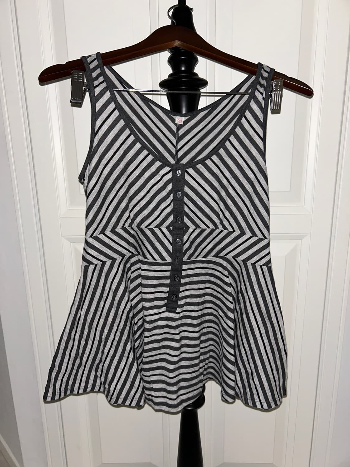 Stripe Button Sleeveless / 빈티지 나시 상품이미지2