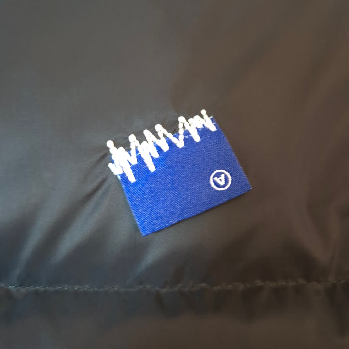 아더에러 푸퍼 패딩m  팝니다 상품이미지10