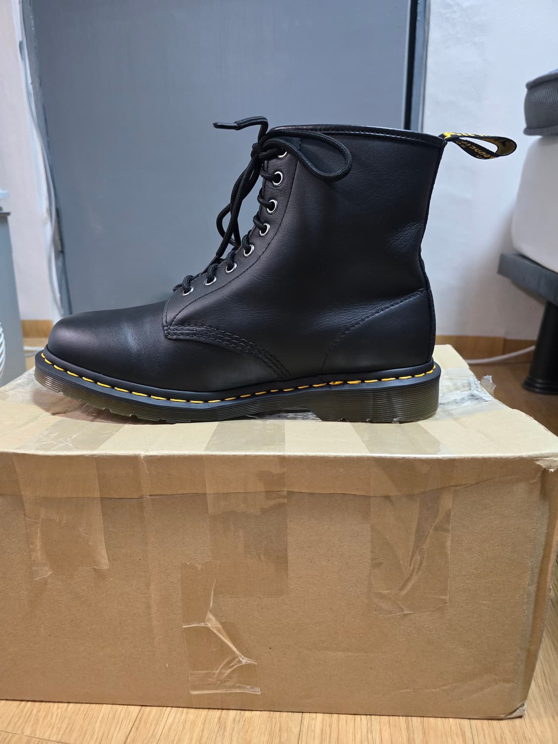 닥터마틴 1460 나파 (UK9/280) 상품이미지3