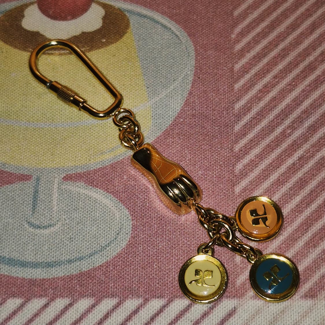 90s 꾸레쥬 핸드 클로버 카라비너 키링 상품이미지8