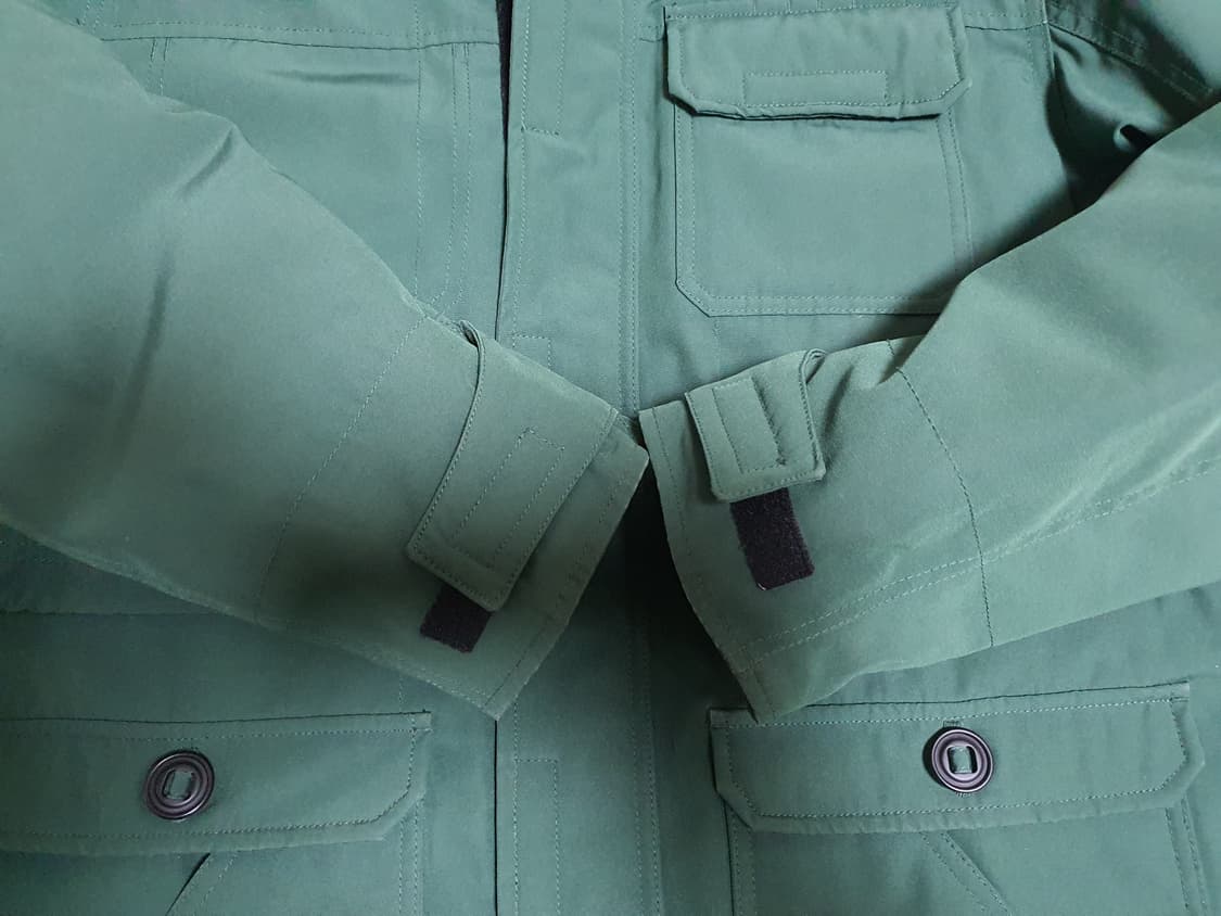 헨리코튼 구스다운 패딩 상태 굿 사이즈 105 상품이미지4