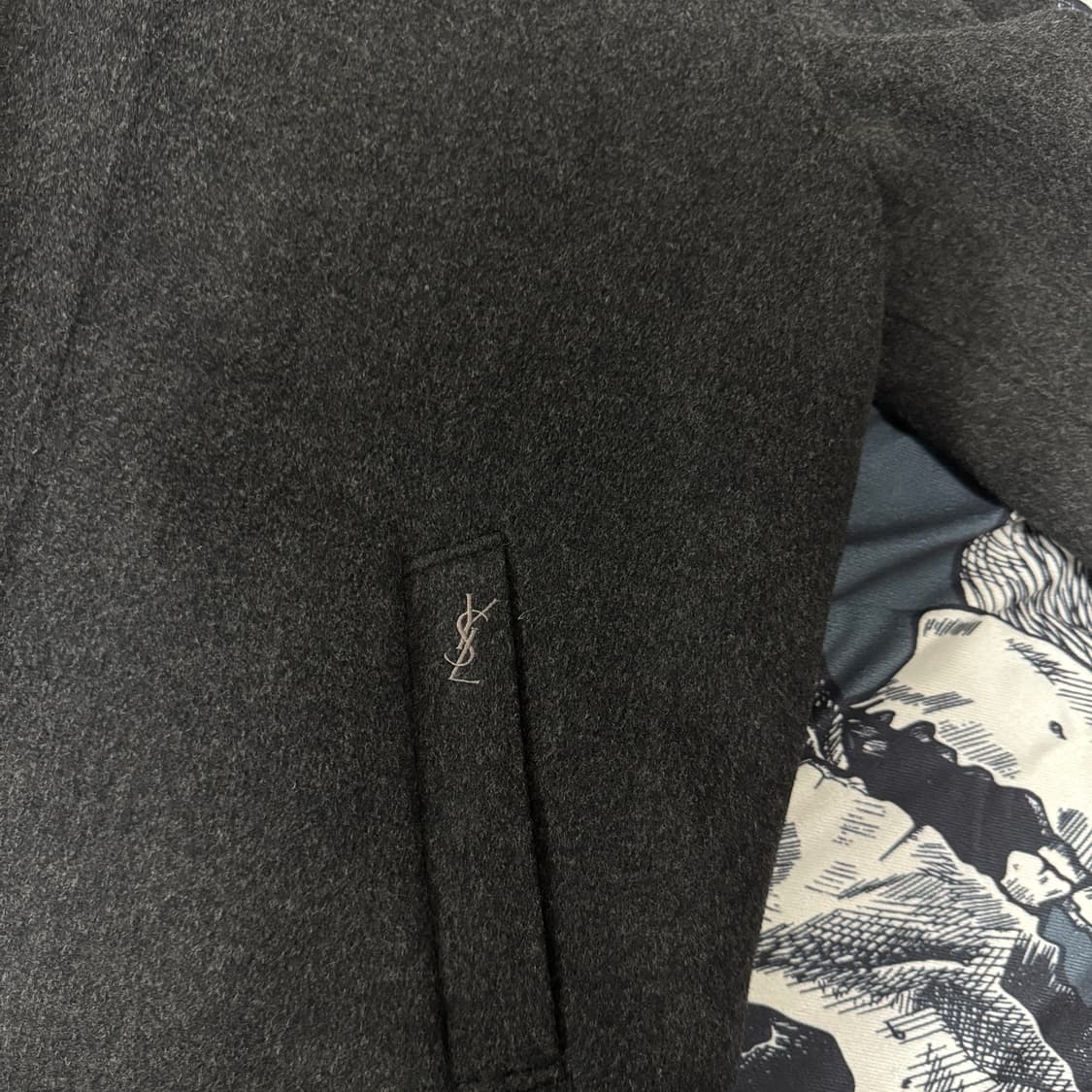 입생로랑 캐시미어 울코트 100 L사이즈  상품이미지5