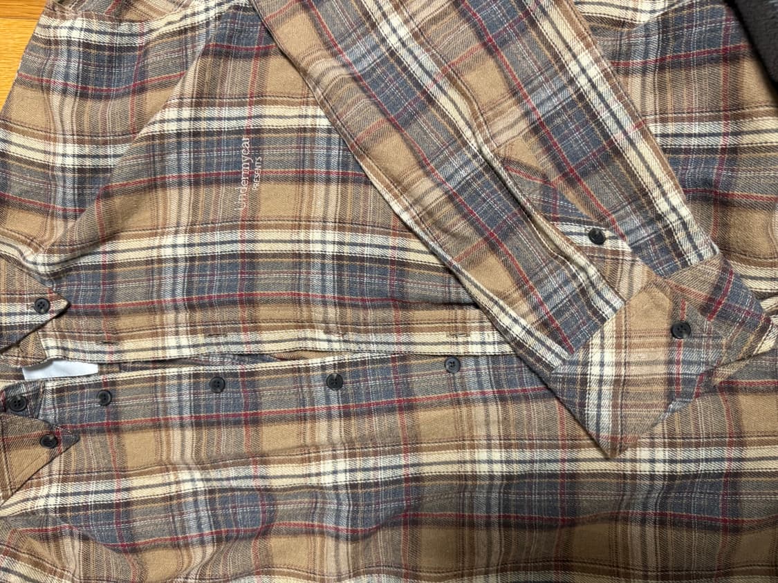 언더마이카/ 셔츠 2사이즈 상품이미지1