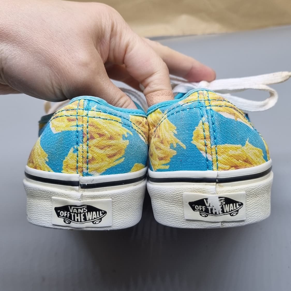 반스 어센틱 프렌치프라이 스니커즈 220  상품이미지4