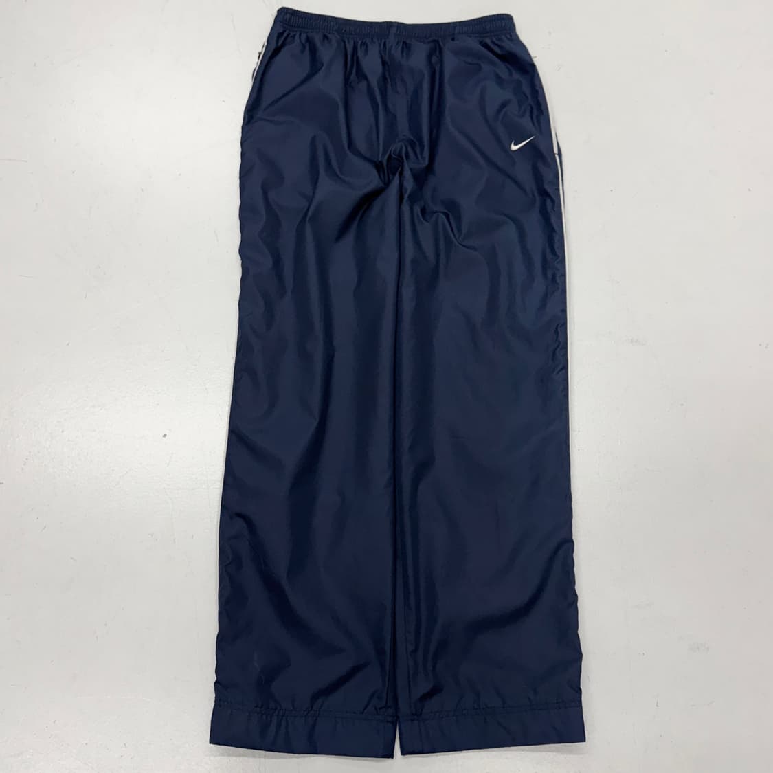 나이키 90s 스우시 올드스쿨 와이드 바람막이 트랙팬츠 상품이미지2