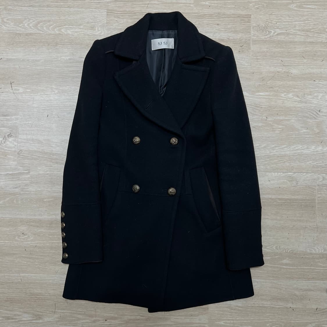 한섬 SJSJ 여성 금장 버튼 더블코트 [블랙] 76-90-155 상품이미지1