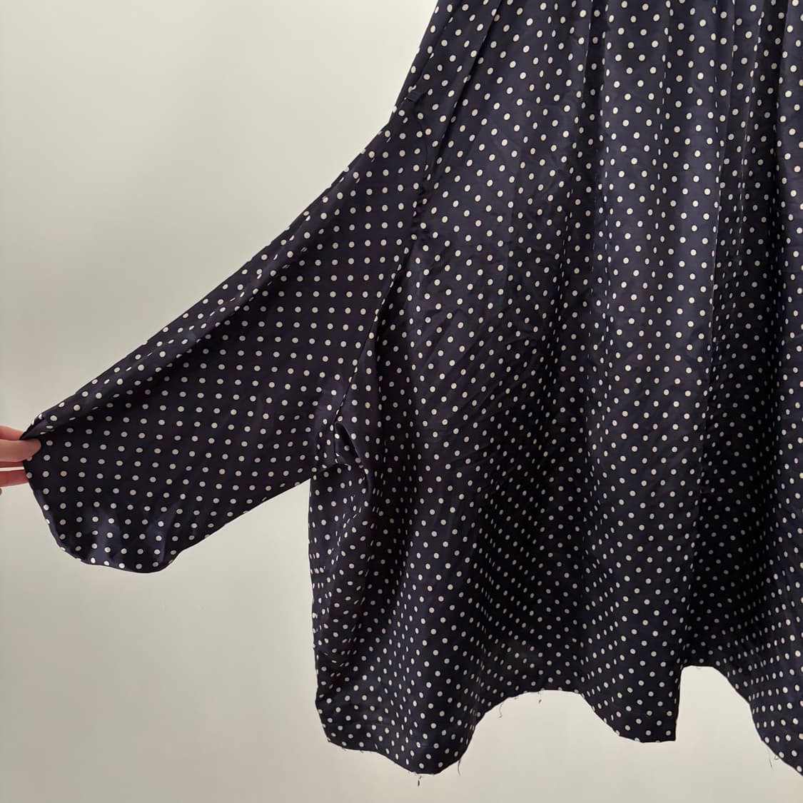 Polka Dot Transformed Satin Skirt 상품이미지5