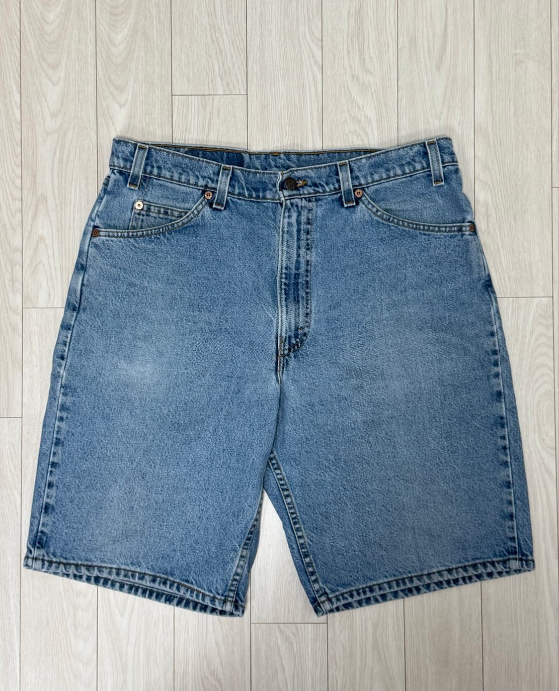90s 빈티지 리바이스 550 쇼츠 (36, usa made) 상품이미지1
