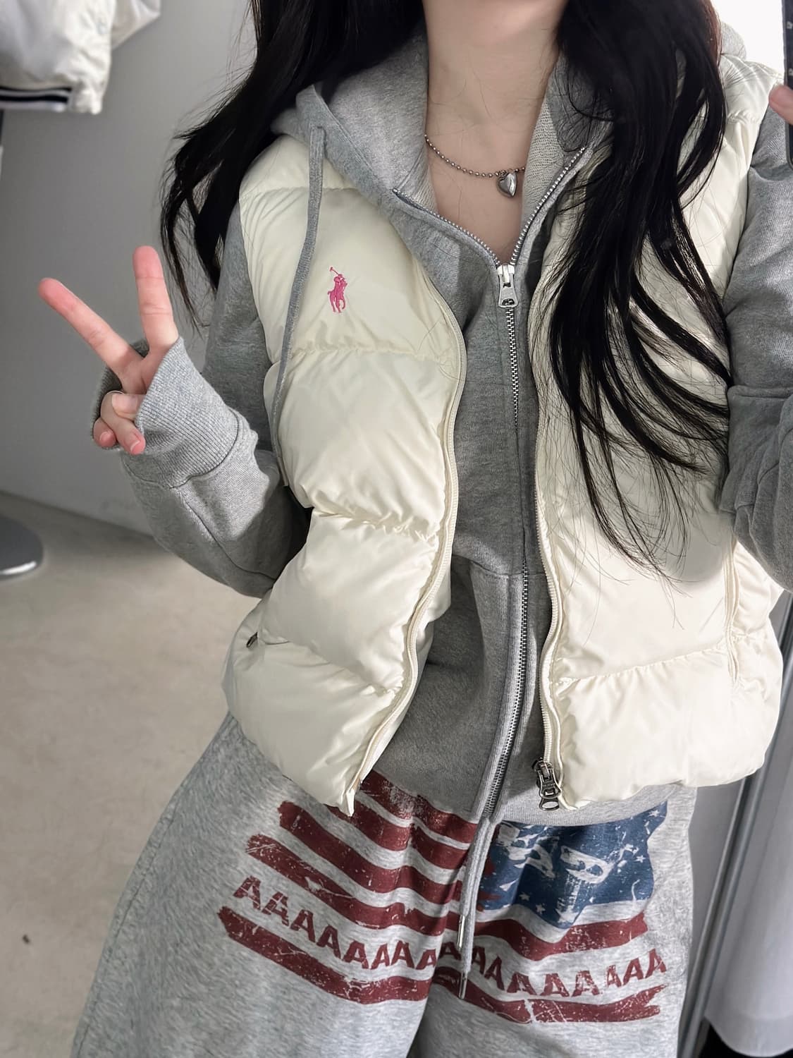 랄프로렌 아이보리 핑크포니 다운 패딩 베스트   상품이미지1