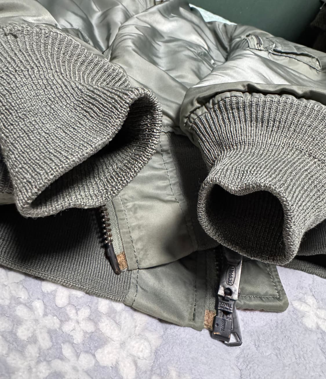 알파 정밀복각 카키 L 상품이미지7