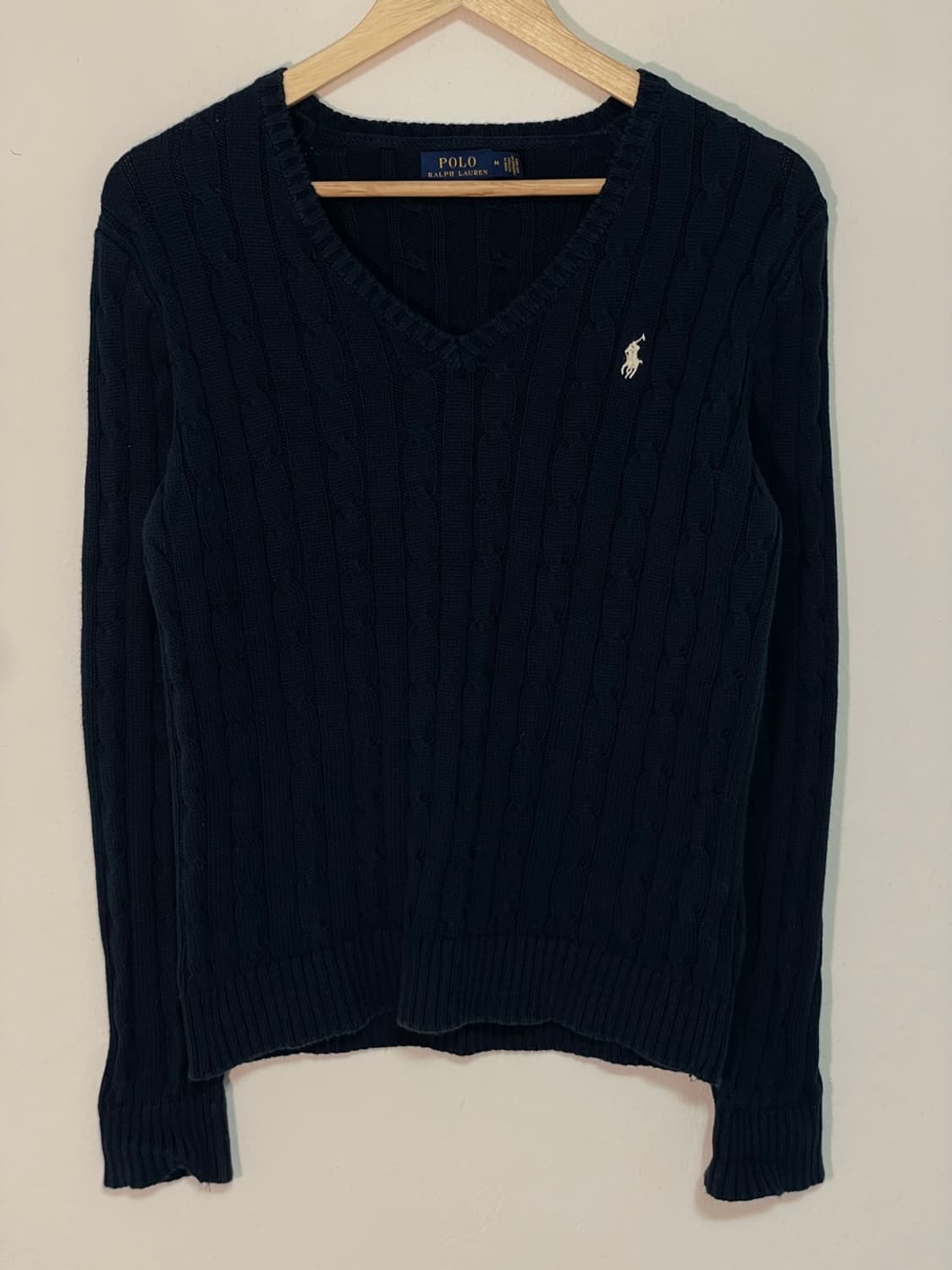 폴로 네이비 포니 꽈배기 니트
 상품이미지2