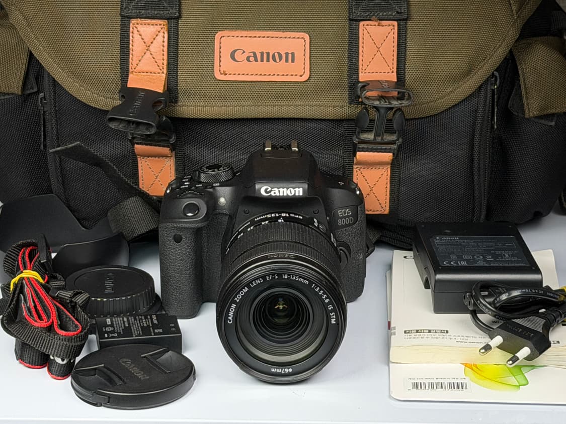 캐논 EOS 800D EFS 18-135 IS STM 렌즈 DSLR 카메 상품이미지1