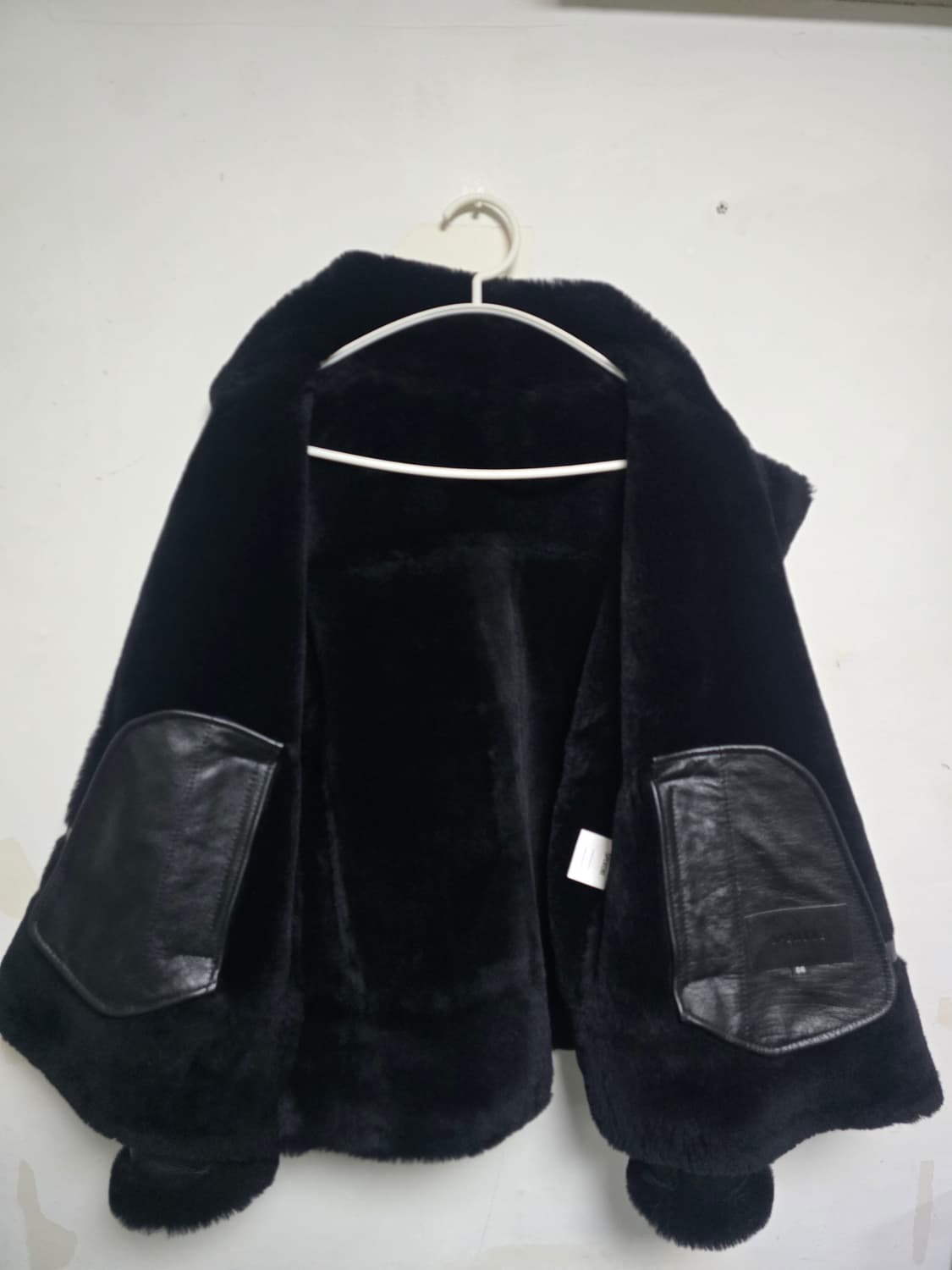 Sperone 블랙 리얼 양가죽 무스탕 자켓 66 (새상품)
 상품이미지5