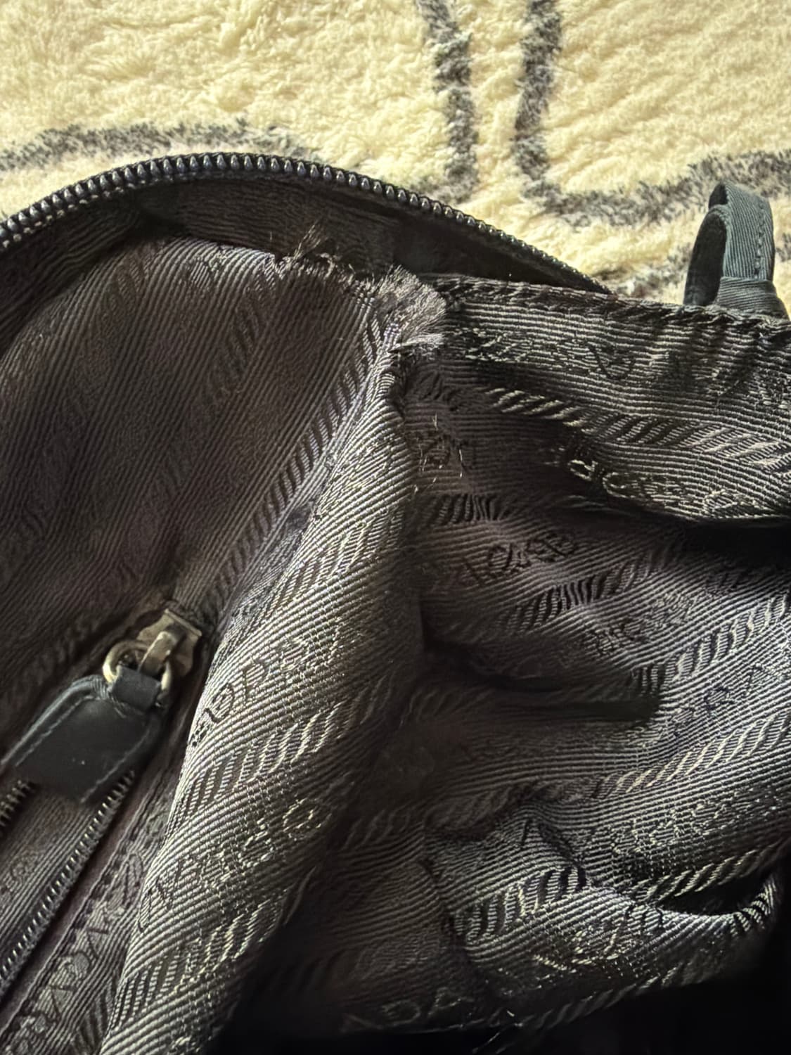 프라다 토트백 상품이미지4