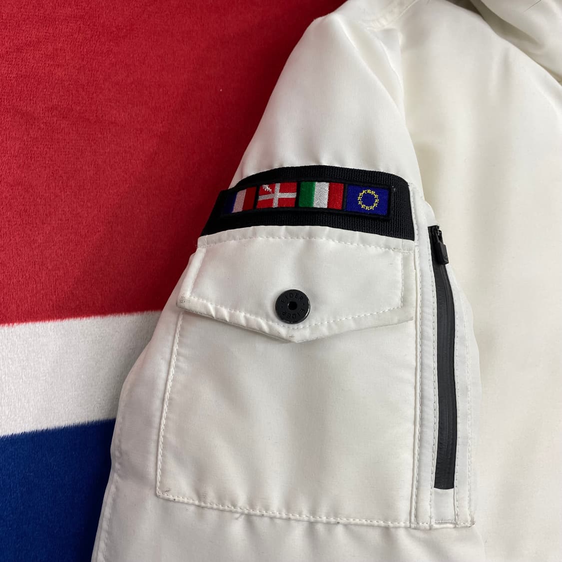 아이더 덕다운 패딩 M 상품이미지3