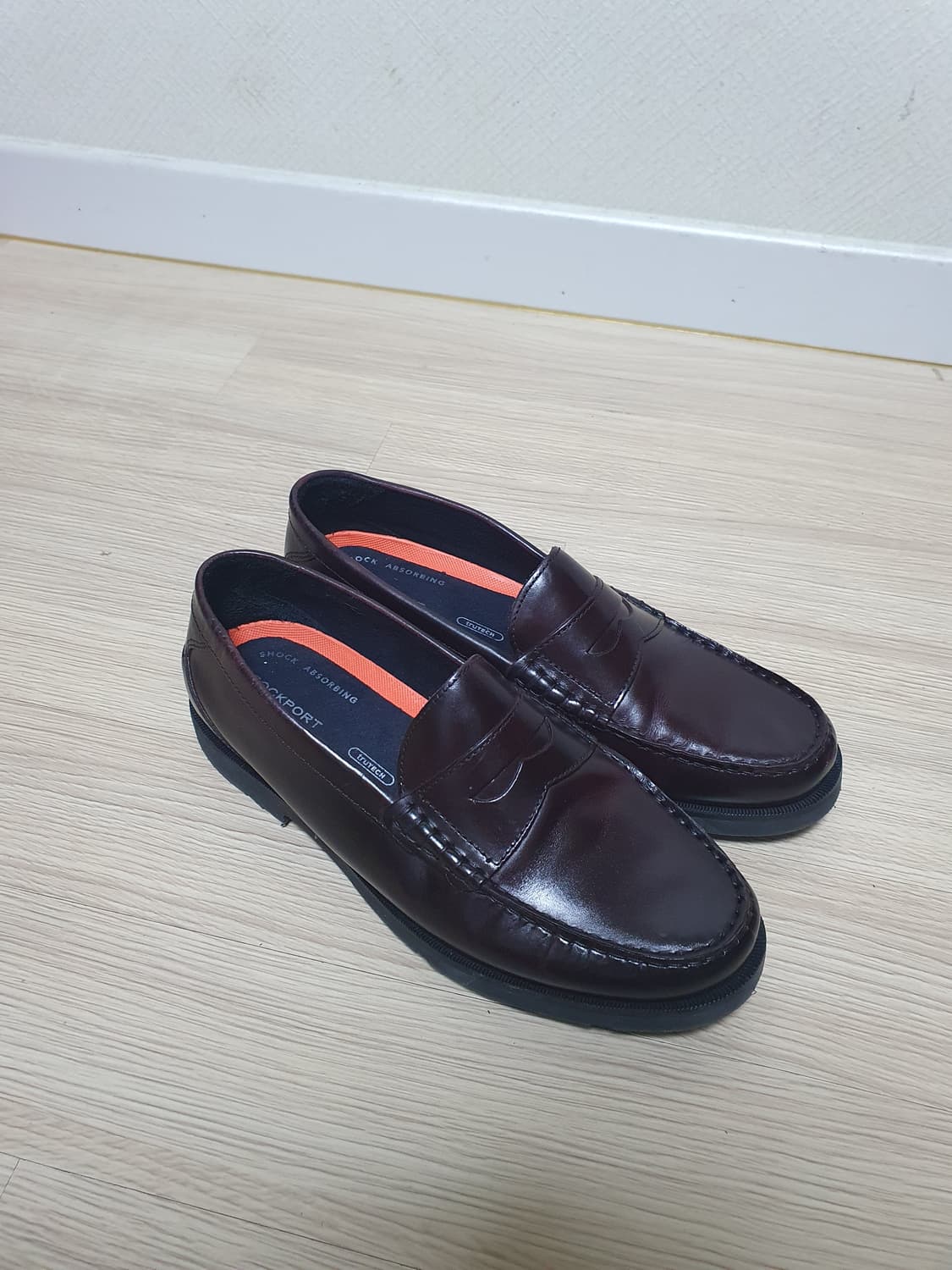 락포트 버건디 페니로퍼 270 상품이미지2