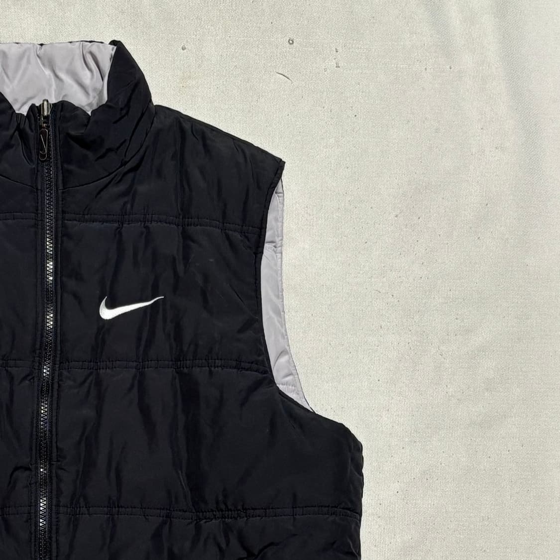 M 나이키 리버시블 블랙 그레이 패딩 베스트 상품이미지1