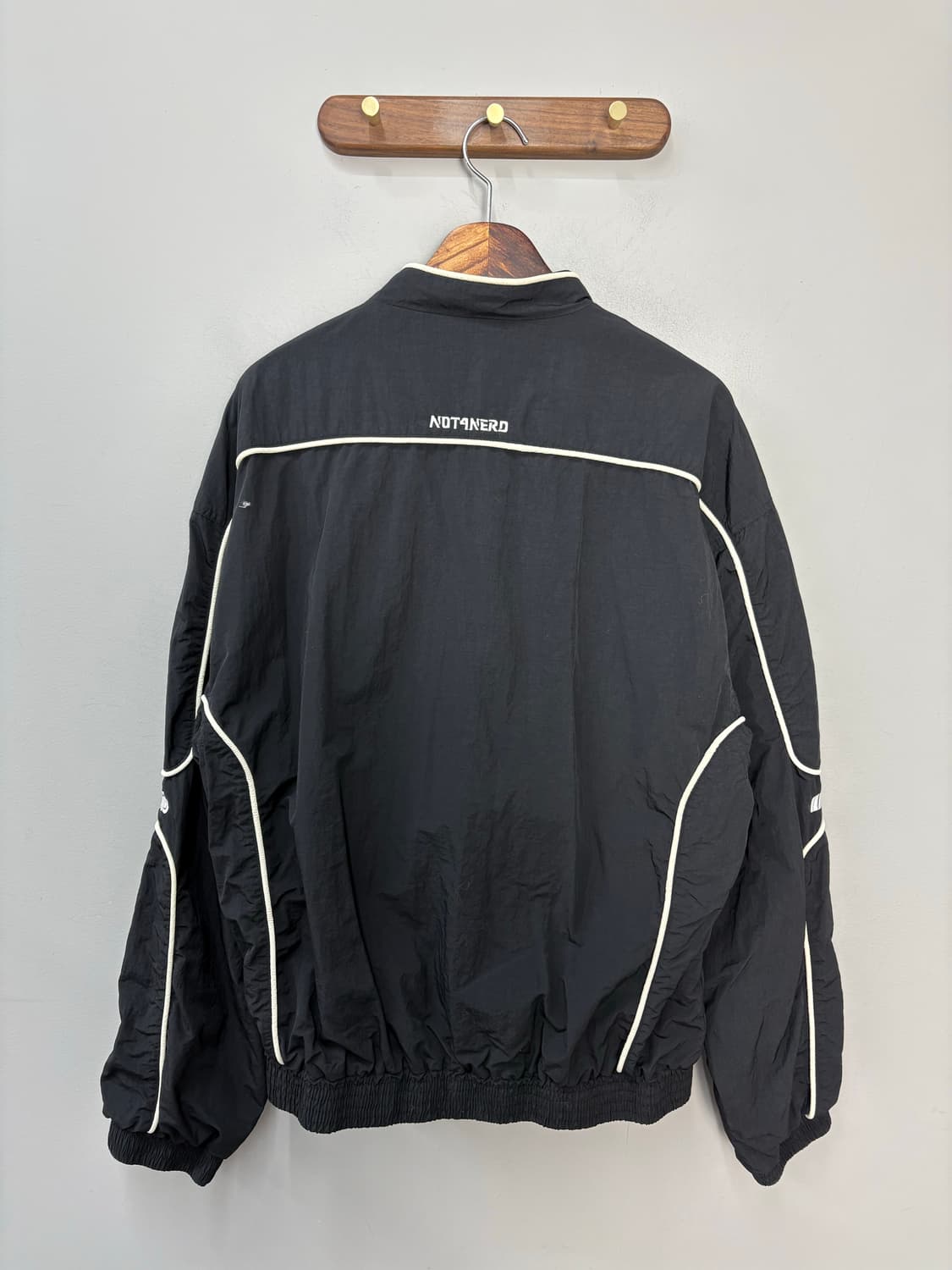 낫포너드 트라이벌 로고 나일론 레이싱자켓 A3366 상품이미지5