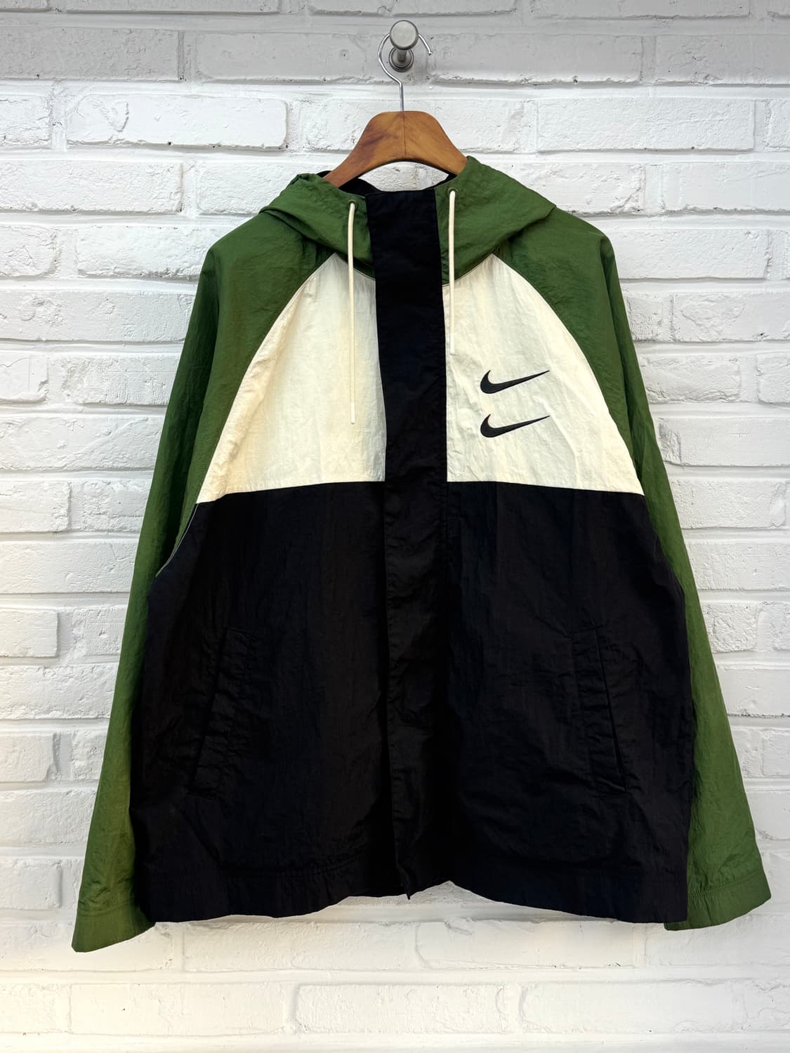 나이키 스우시 그린 바람막이 상품이미지3