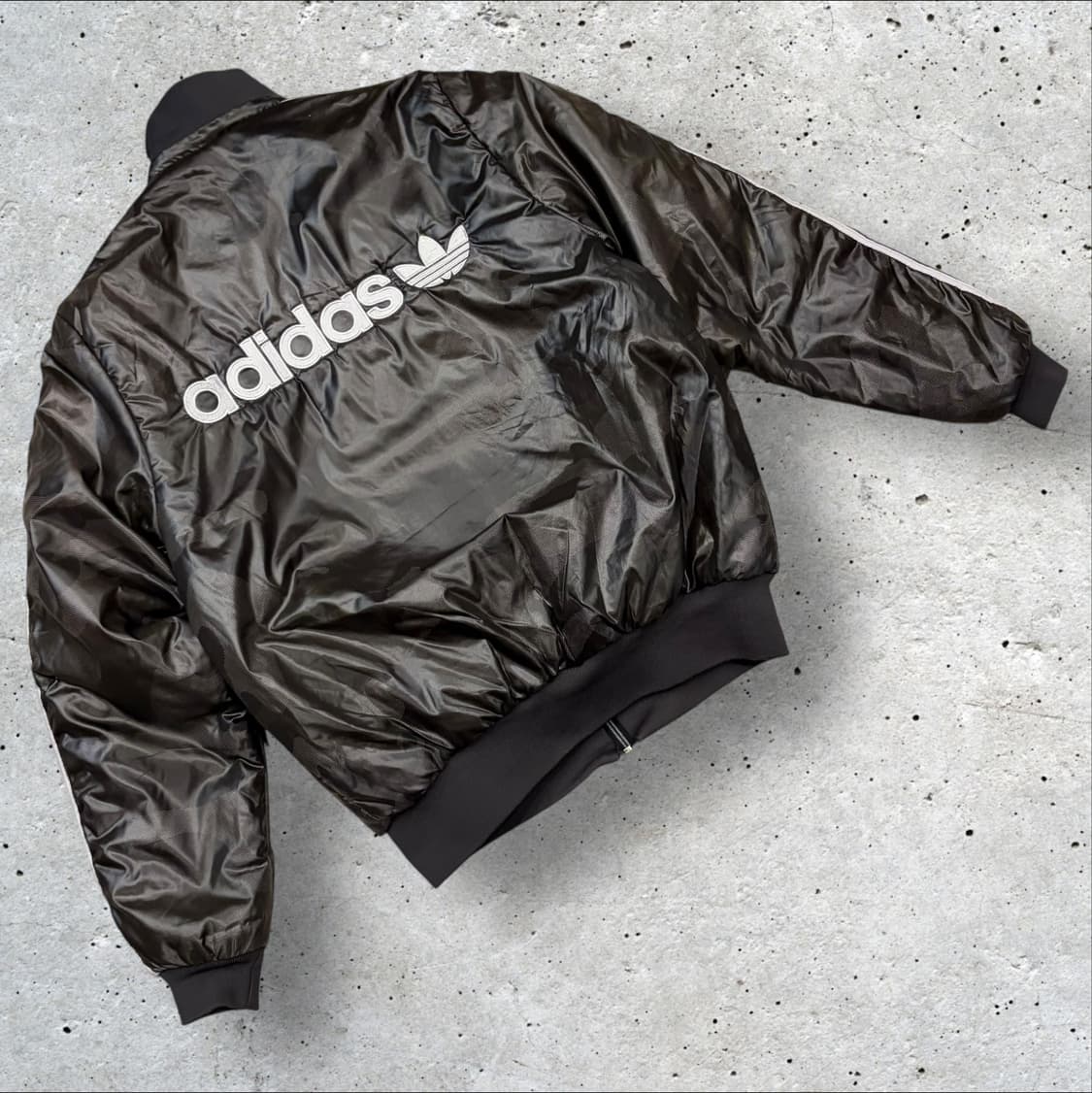 04s 아디다스 빅로고 카모 삼선 패딩 자켓 카키브라운 C814 상품이미지2