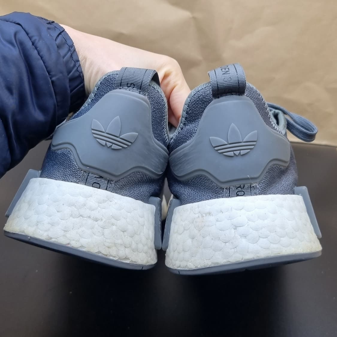 아디다스 NMD R1 그레이 남성운동화310 상품이미지4