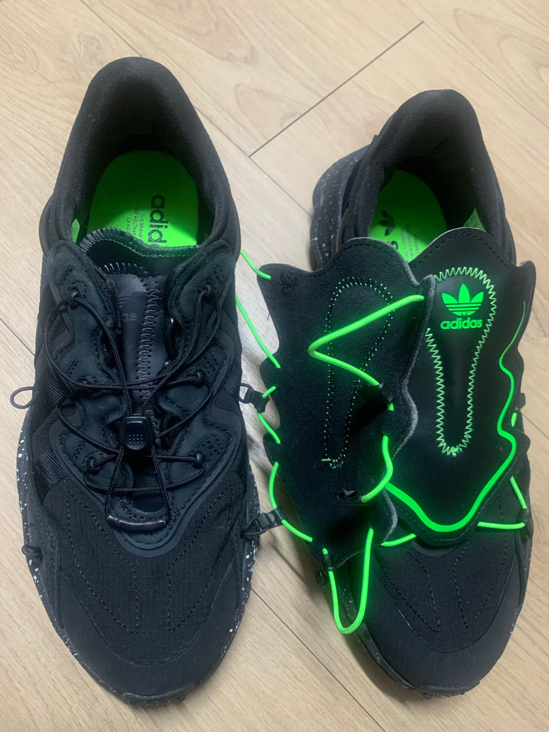 아디다스 오즈위고 탈부착 가능 운동화 판매 합니다 상품이미지10