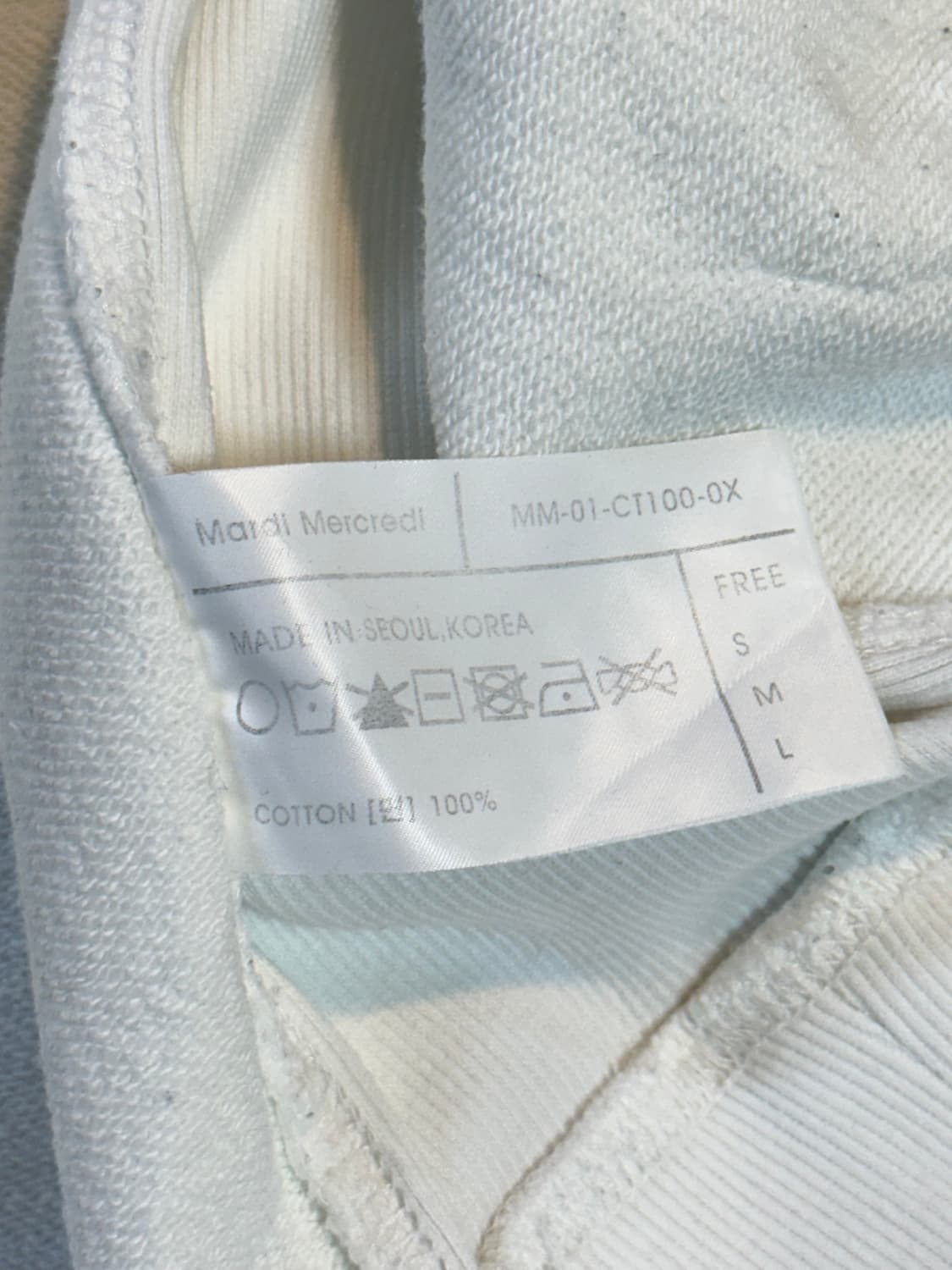 마르디 메크르디 MARCHE EMBLEM 후드티 화이트 상품이미지9