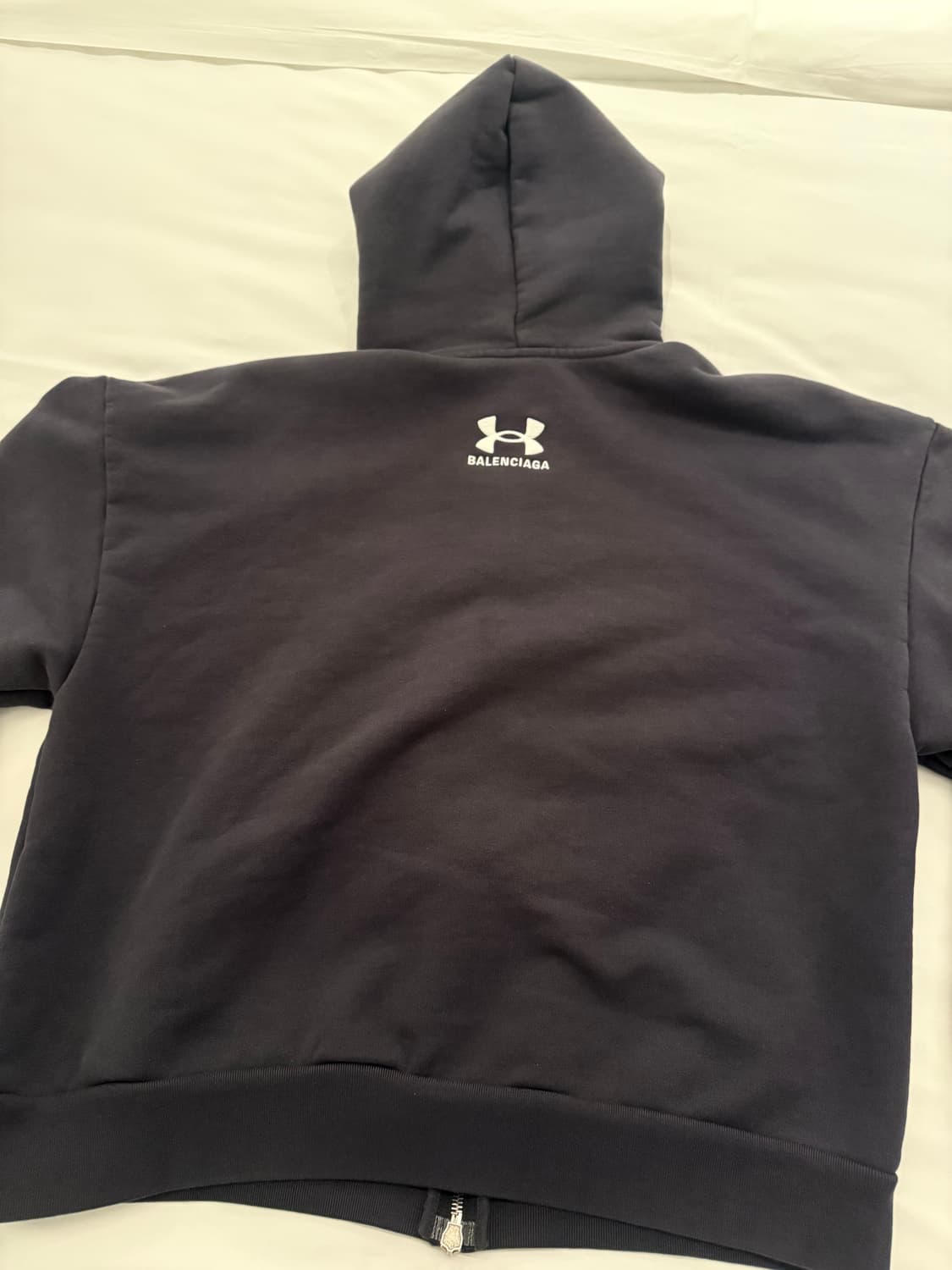 발렌시아가 언더아머 후드집업 상품이미지6
