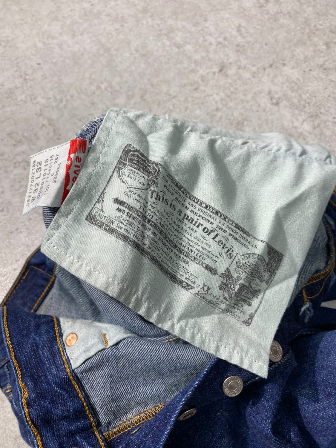 [30] Levi's 501 리바이스 레귤러핏 데님팬츠 상품이미지9