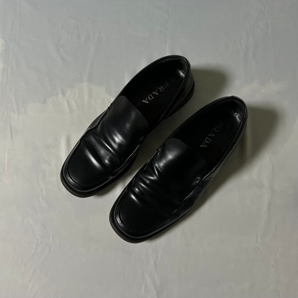 Prada square toe loafers 상품이미지1