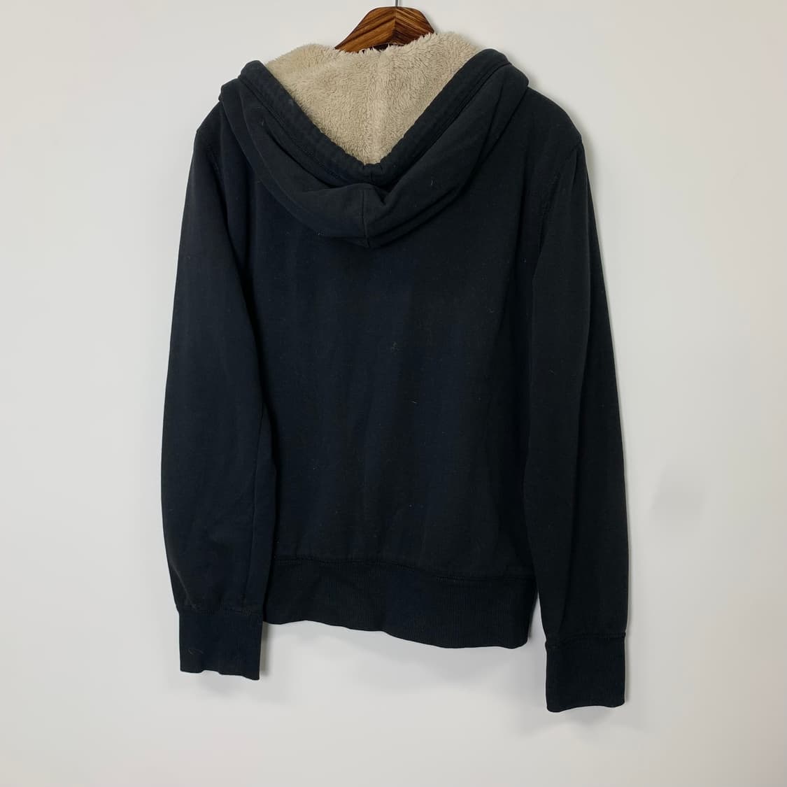 후아유 y2k 와투케 양털 기모 후드집업 상품이미지3