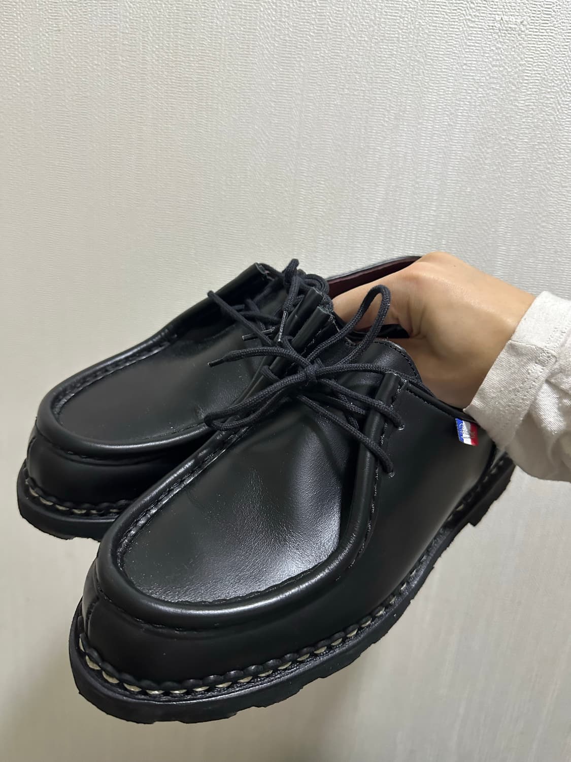 260) 파라부트 미카엘 블랙 41 사이즈 팝니다 상품이미지1