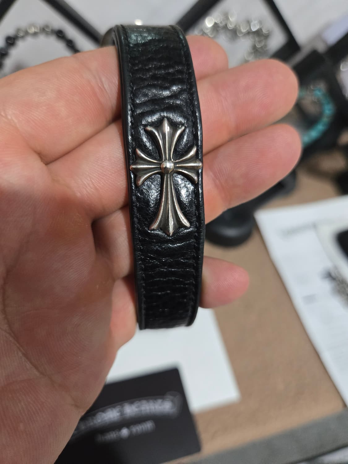 크롬하츠 타이니 건슬링어 가죽팔찌 상품이미지2