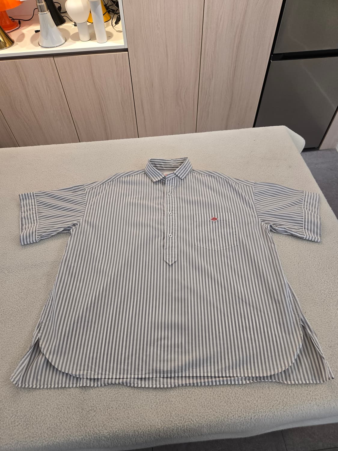 단톤 풀오버 스트라이프 반팔 셔츠 상품이미지3