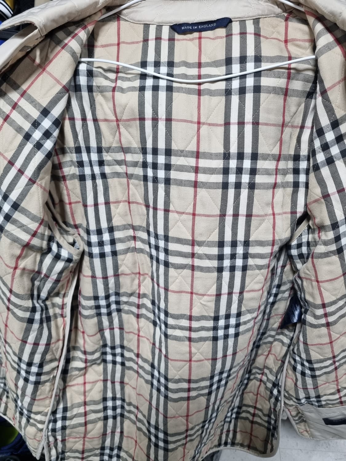 버버리 여성 퀼팅자켓  상품이미지4