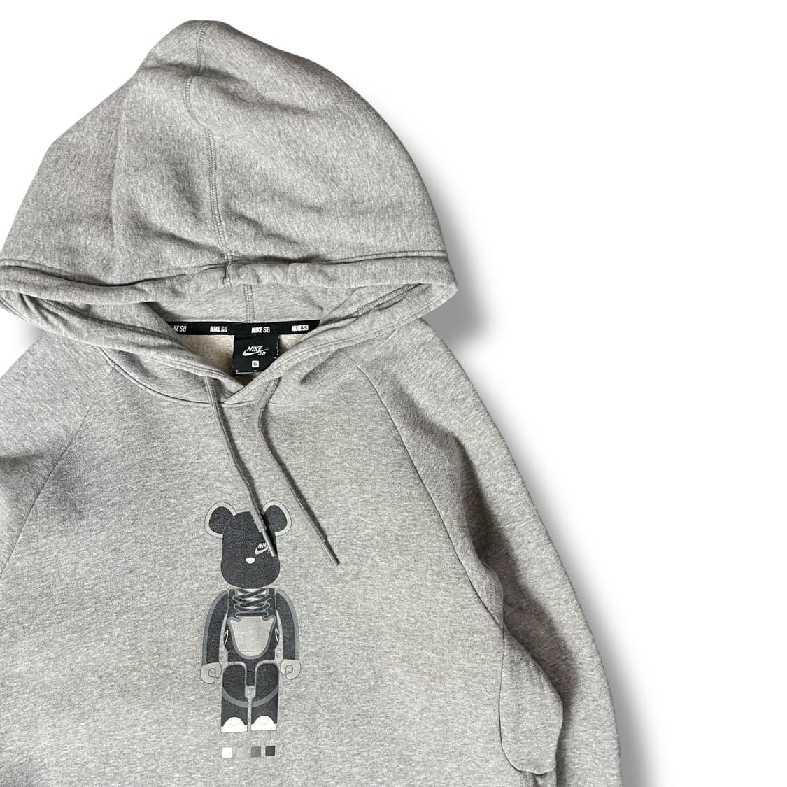 나이키SBX베어브릭 풀오버 로고 그레이 후드 S 상품이미지3