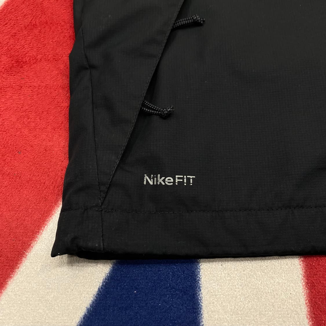 나이키 ACG 바람막이 XL  상품이미지4