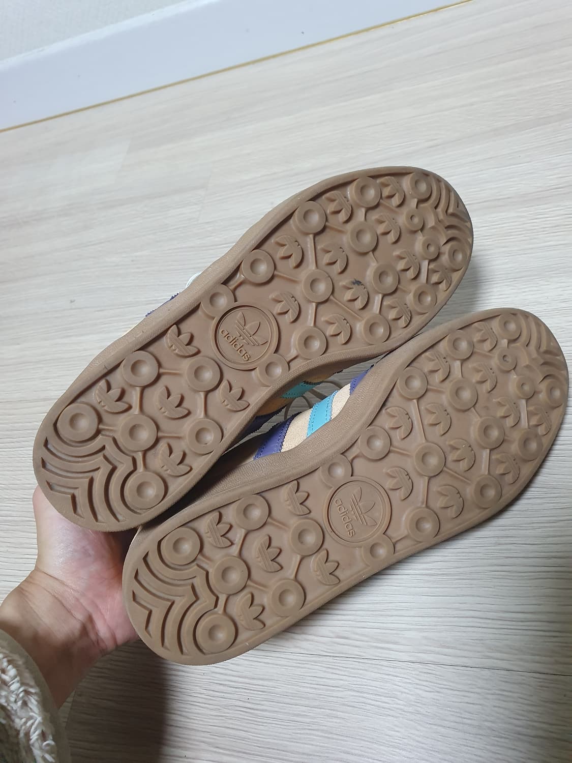 아디다스 가젤 스웨이드 스니커즈 265 상품이미지8