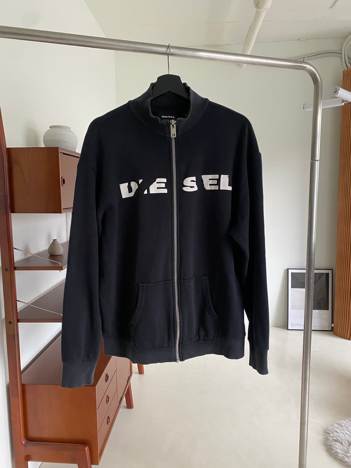 디젤 로고 하이넥 스웻 집업 상품이미지3