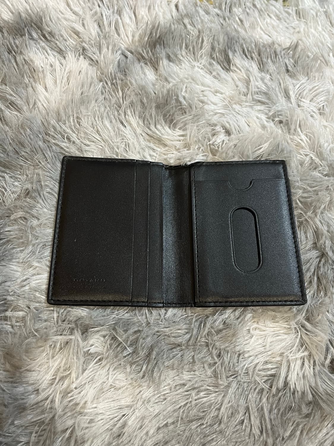 고야드 생피에르 지갑 상품이미지3