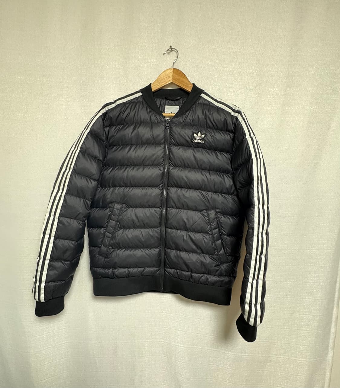 아디다스삼선블랙패딩점퍼 상품이미지1