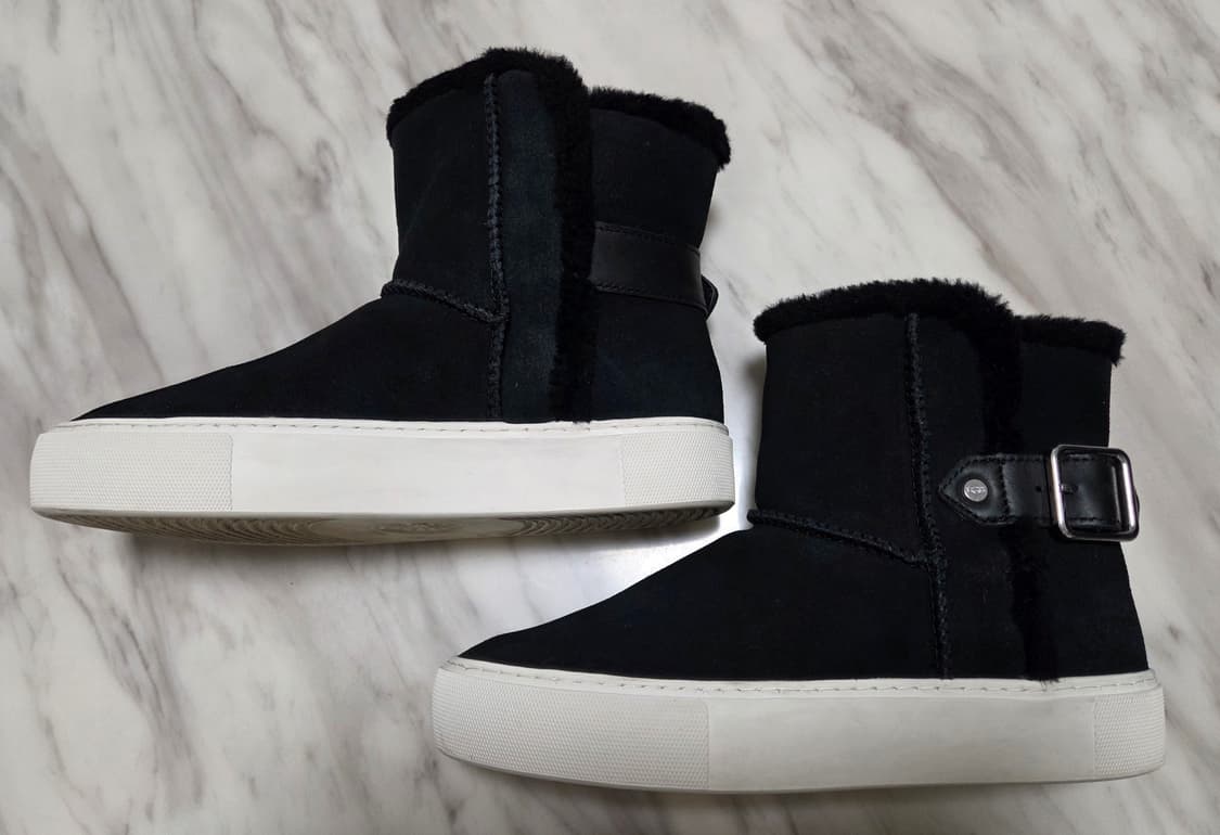 어그 아이카 스웨이드 스니커 부츠 상품이미지2