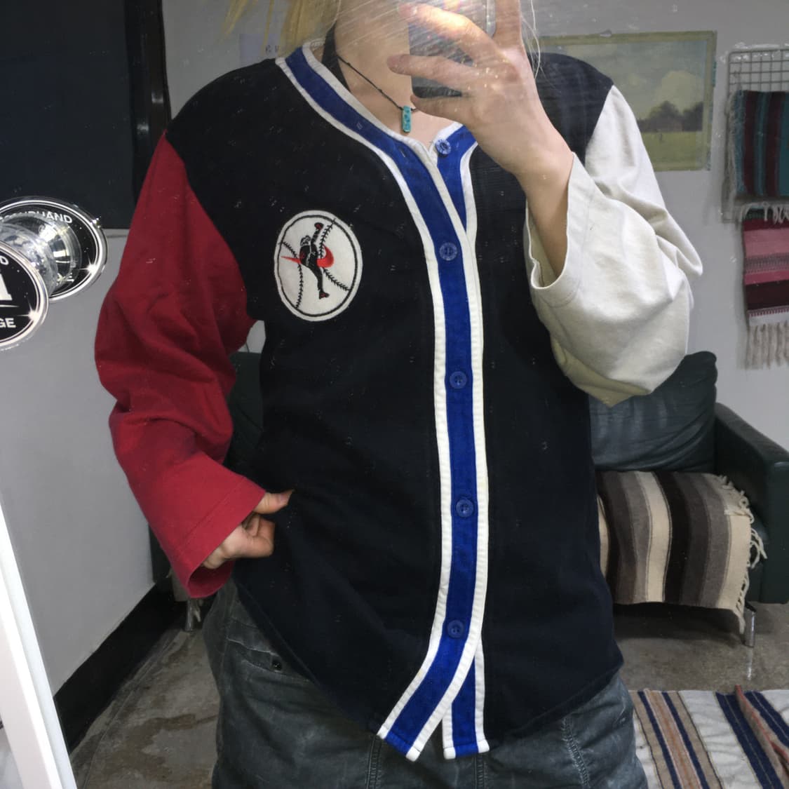 투티/0233 나이키 애슬레틱스 배색 긴팔 상품이미지1