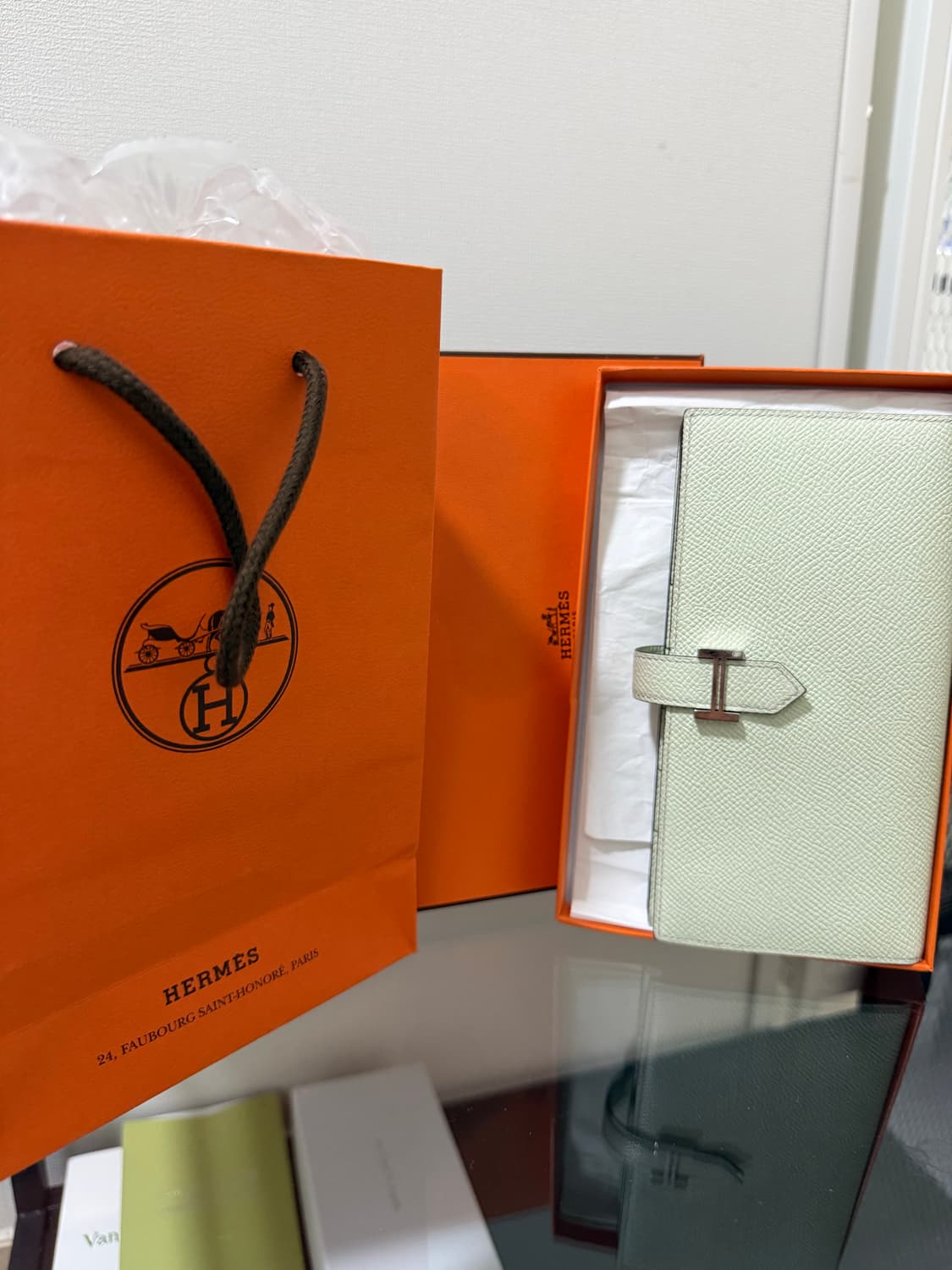 (정품) 에르메스 베안 장지갑 민트색상 상품이미지1