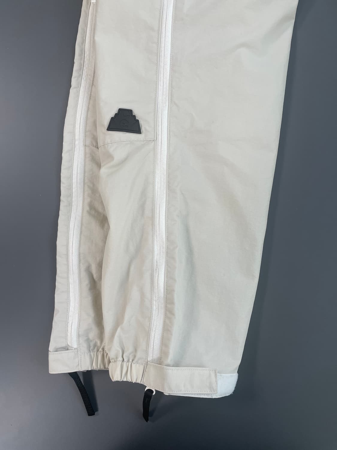 [L] 카브엠트 CAV EMPT 웨더 팬츠 상품이미지4