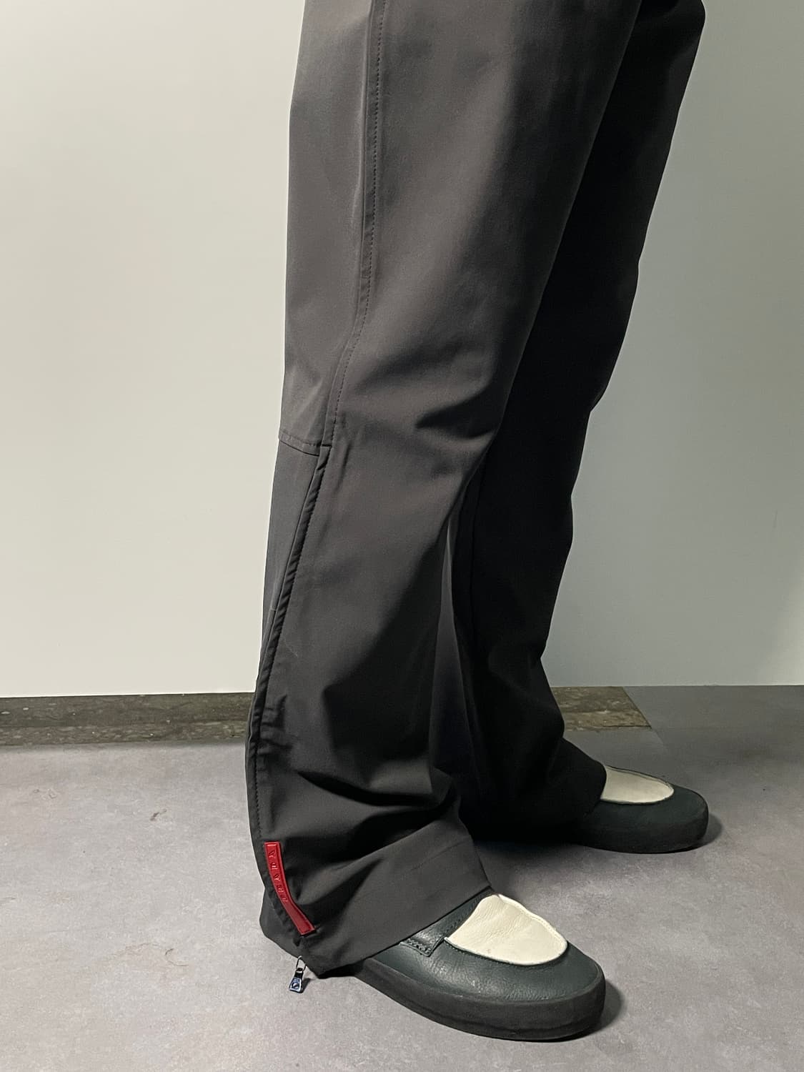 프라다 스포츠 레드탭 테크니컬 팬츠 (onp.06)   상품이미지1