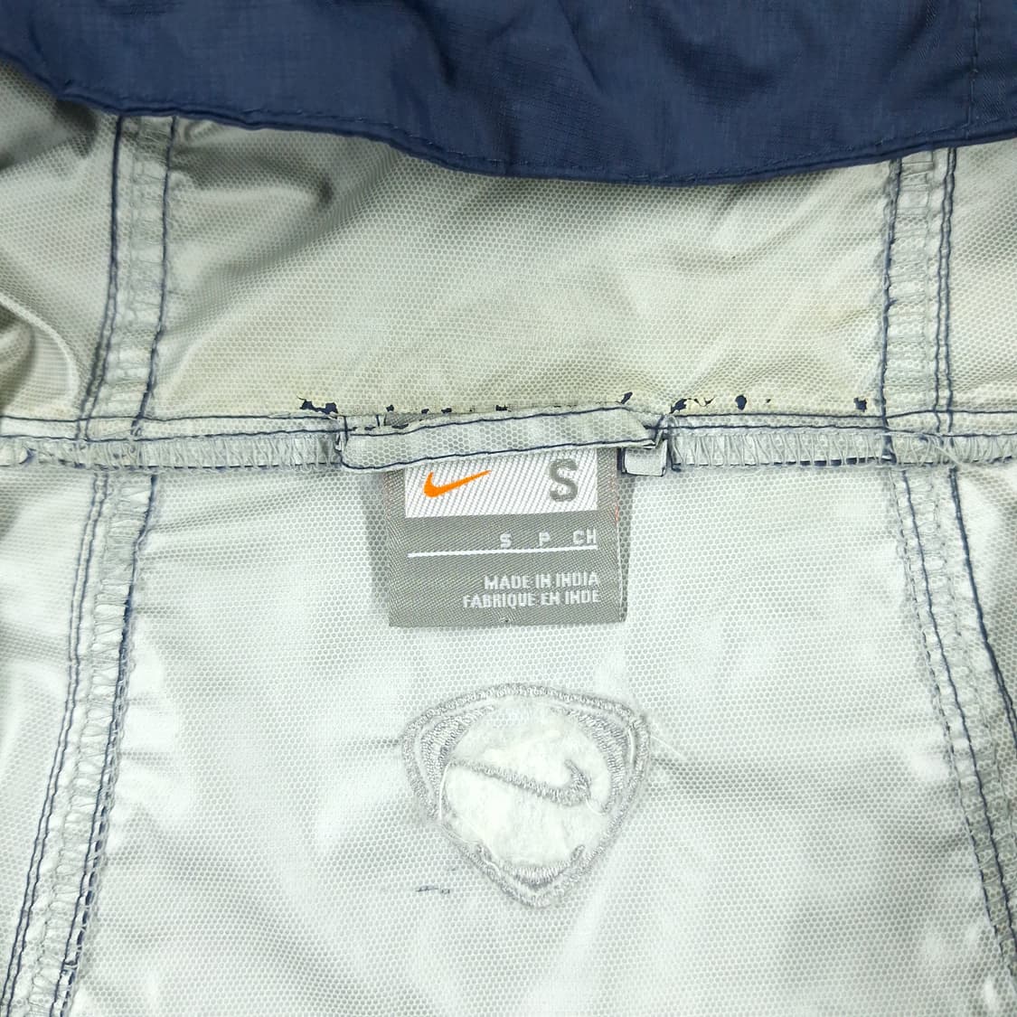 나이키 00s 네이비 바르셀로나 스우시 로고 올드스쿨 경량 바람막이 상품이미지6