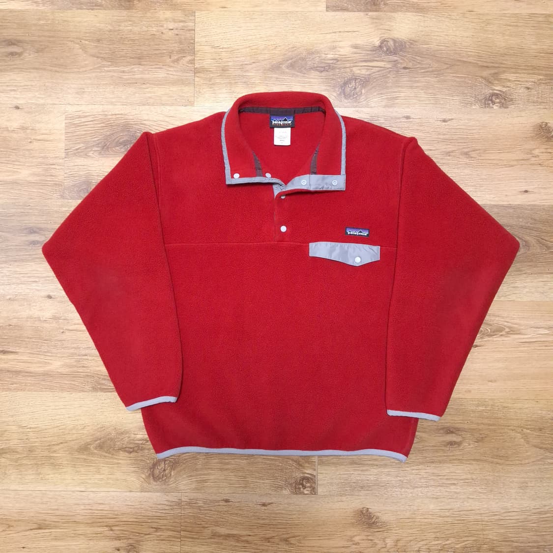 파타고니아 신칠라 스냅티 레드 실버 m 상품이미지1
