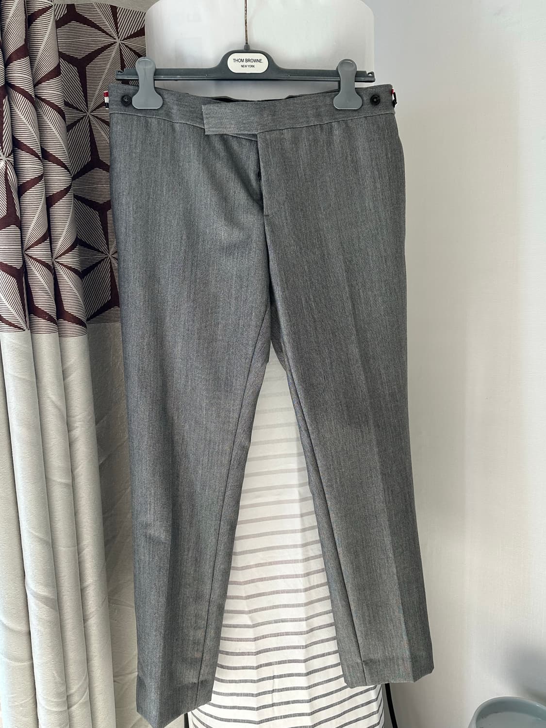 톰브라운 슬랙스 트라우저 1사이즈 상품이미지1