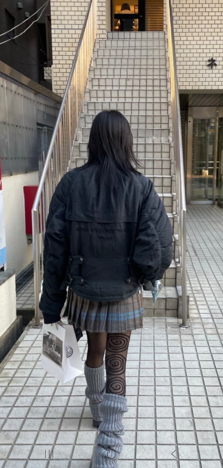 [XL] 앤더슨벨 레이스업 패디드 점퍼 블랙 상품이미지2